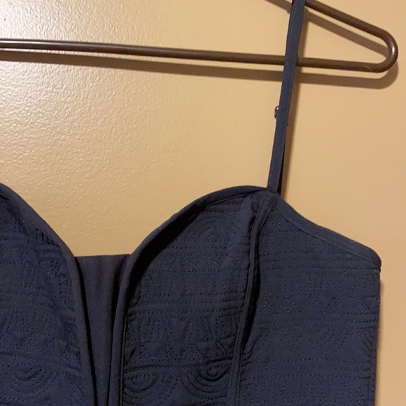 Divided Dark Blue-form fitting jumpsuit-size 6 - Picture 4 of 8